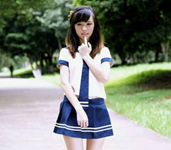 日本女生校服水手服